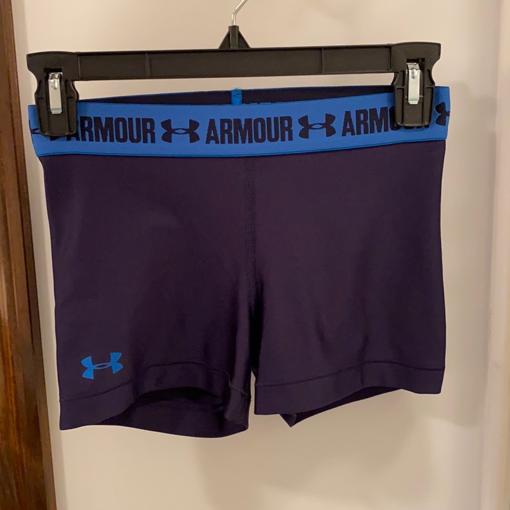 ⭐️SOLD⭐️ Under Armour Compression (Spandex) Short